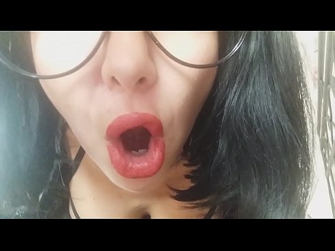 ❤️ Sayang, ibu tirimu tidak mengizinkanmu pergi ke sekolah hari ini... Aku sangat membutuhkanmu... ❌ Video sialan di id.pornhdvideos.ru